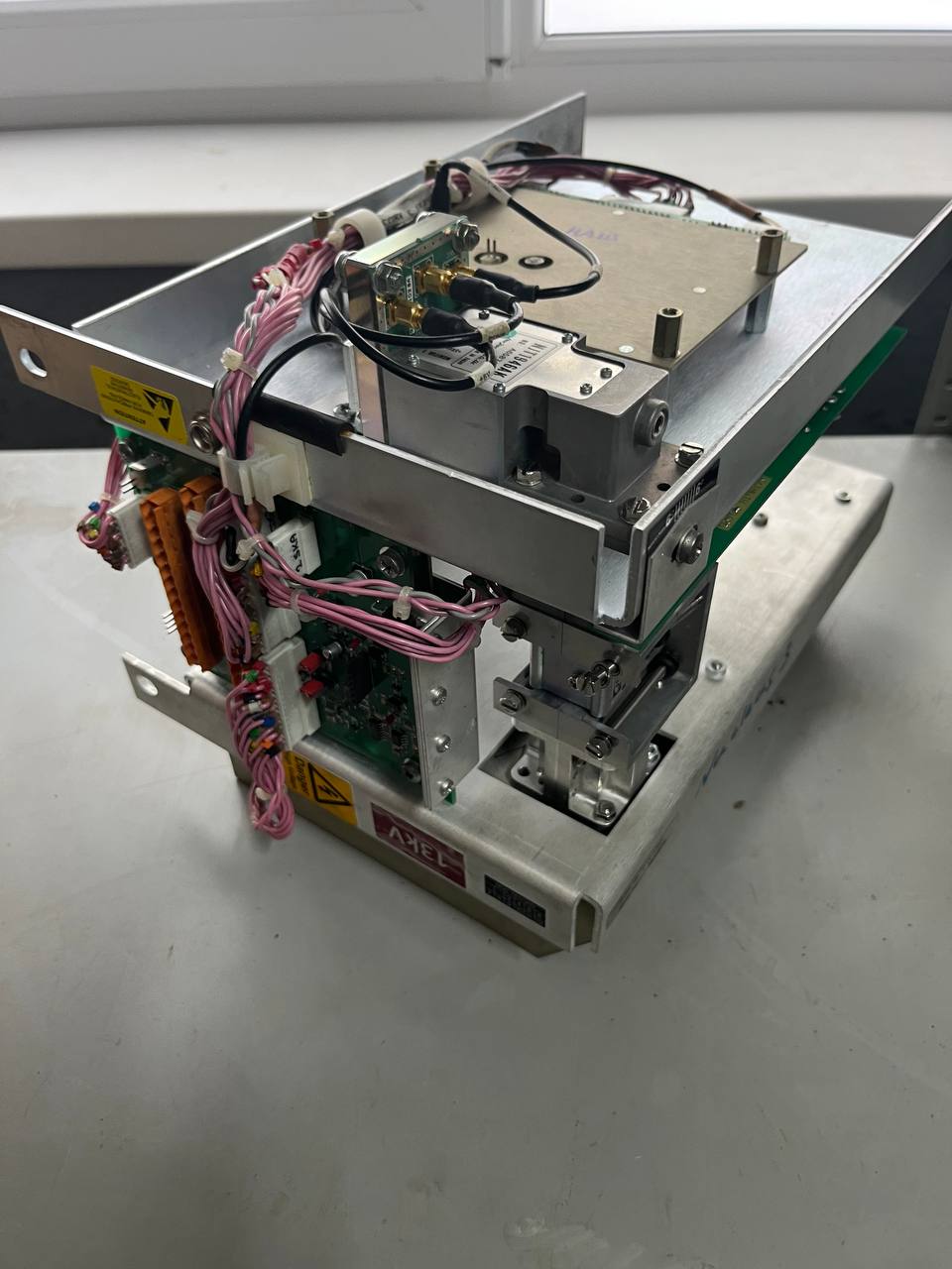 Кассетница радара Kelvin Hughes CTX-A363 s.n 3630073 б.у на проверку